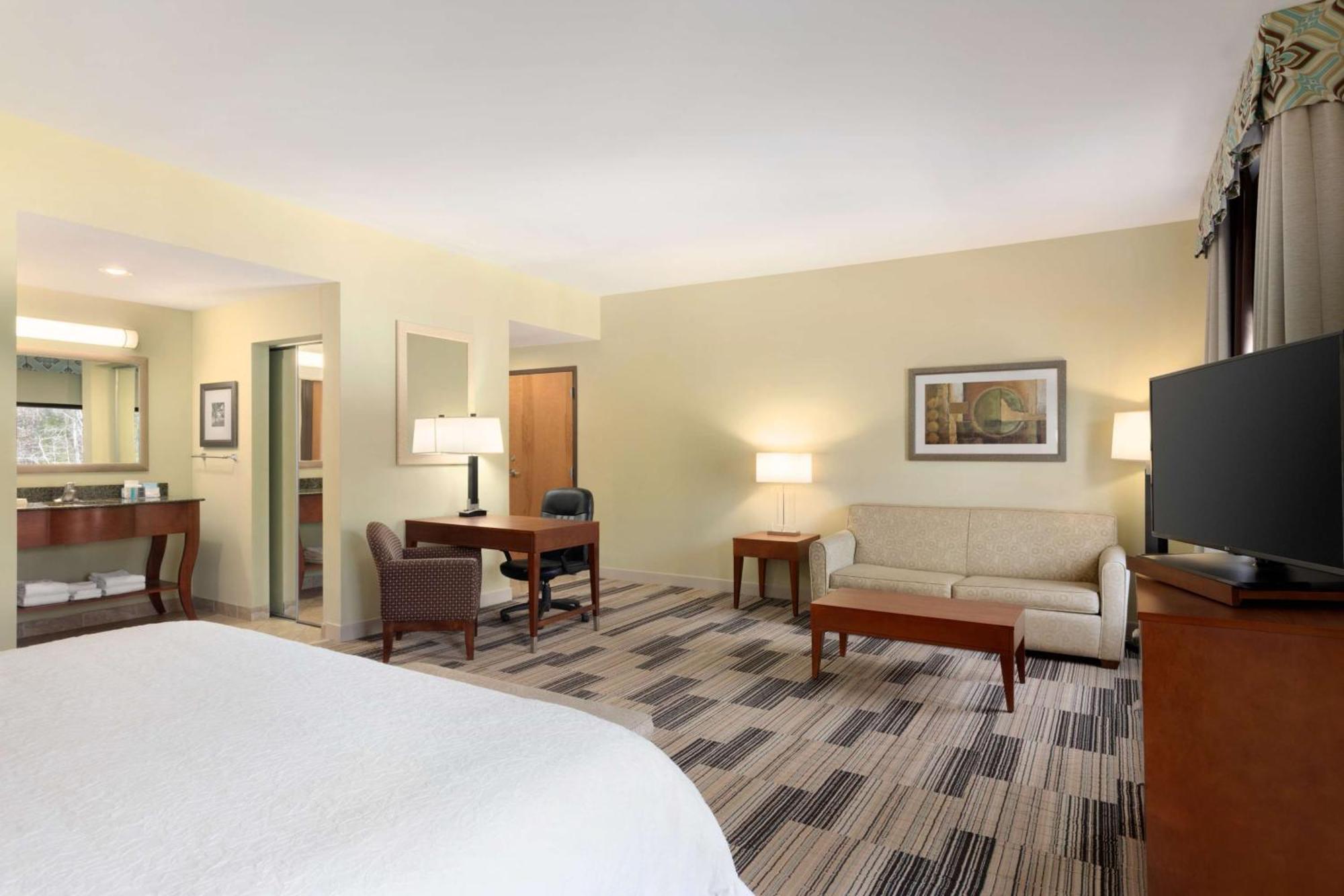 Hampton Inn & Suites Birmingham Airport Area Irondale Екстериор снимка