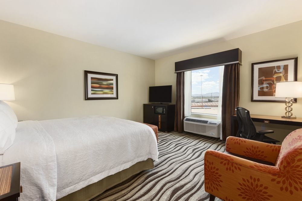 Hampton Inn & Suites Birmingham Airport Area Irondale Екстериор снимка