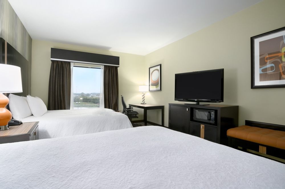 Hampton Inn & Suites Birmingham Airport Area Irondale Екстериор снимка